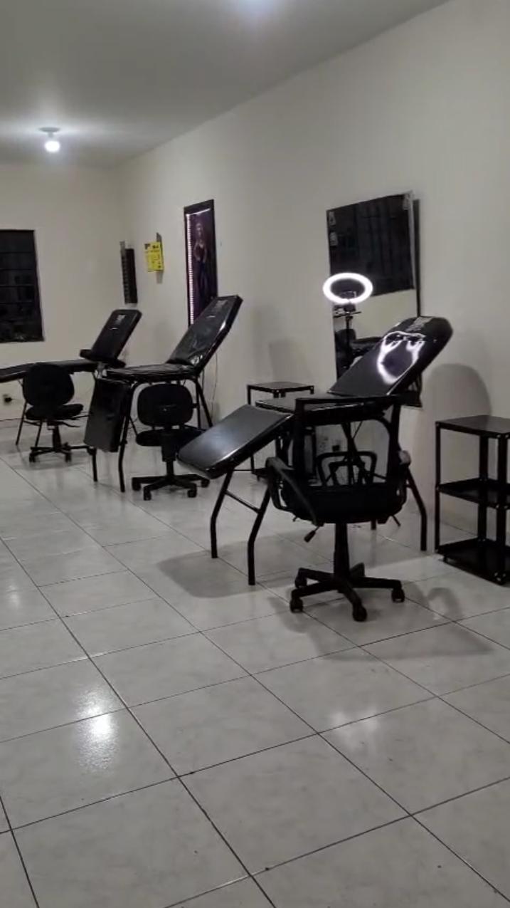 Solicite seu orçamento de tattoo ou piercing na Lágrima Negra