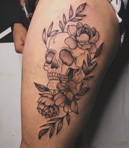 Tatuagem em Guarulhos - Lagrima Negra - Tattoo e peiercing